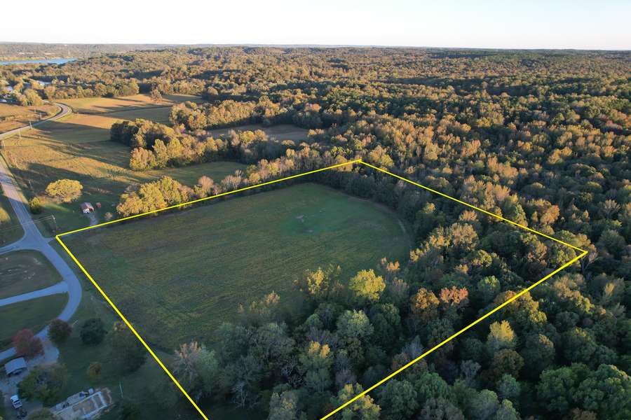 12 +/- acres Near Shawnee Forest & Ohio River